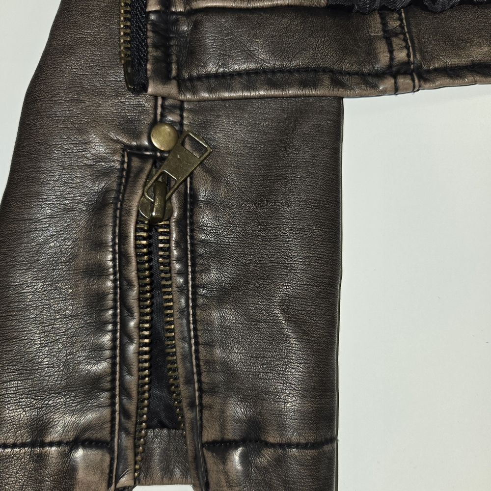 ⚠️Brown Faux Leather Jacket - Picture 7 of 9